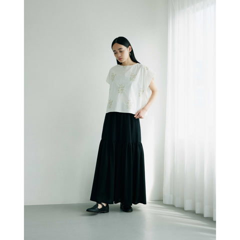 YN2　ティアードスカート